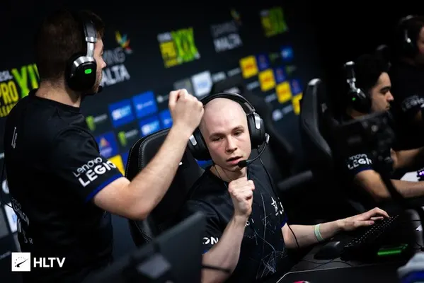 EliGE was crucial for Complexity's success against VP