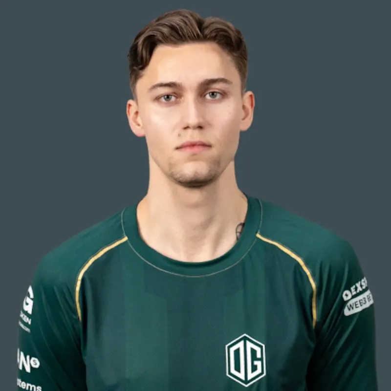 Player photo of adamb1
