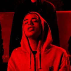 Player photo of maxqz-
