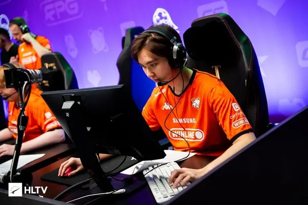 Virtus.pro Loans AWPer ICY to ALLINNERS for Development