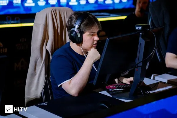 EYEBALLERS Sign Jonatan "bobeksde" Persson, Replace Ludvig "HEAP"