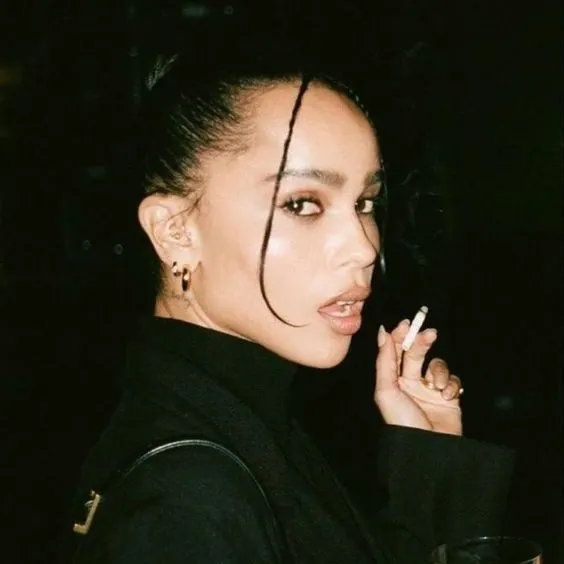 Player photo of royzz
