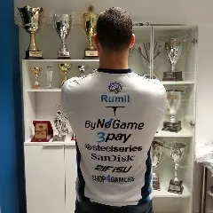 Player photo of Rumil