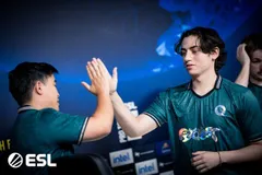 It was a close first map but @FlyQuestCS manage to recover in overtime and defeat @nemigagg on Anubis 16-14  We're heading to the Aussie's pick of Inferno next 🔥  #IEM