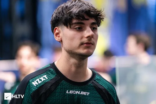 Iulian "regali" Harjău Joins Eternal Fire After FlyQuest Exit