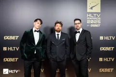 The boys are back online